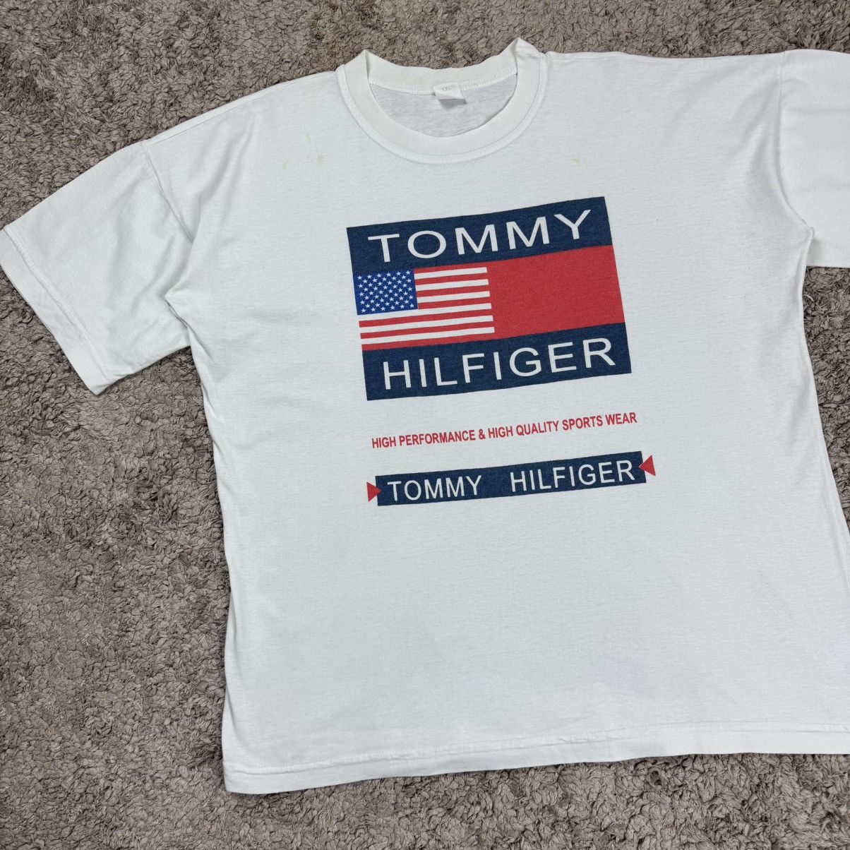 Vintage Vintage Bootleg Tommy Hilfiger Big Flag T-shirt Size US XL / EU 56 / 4 - 2 Thumbnail