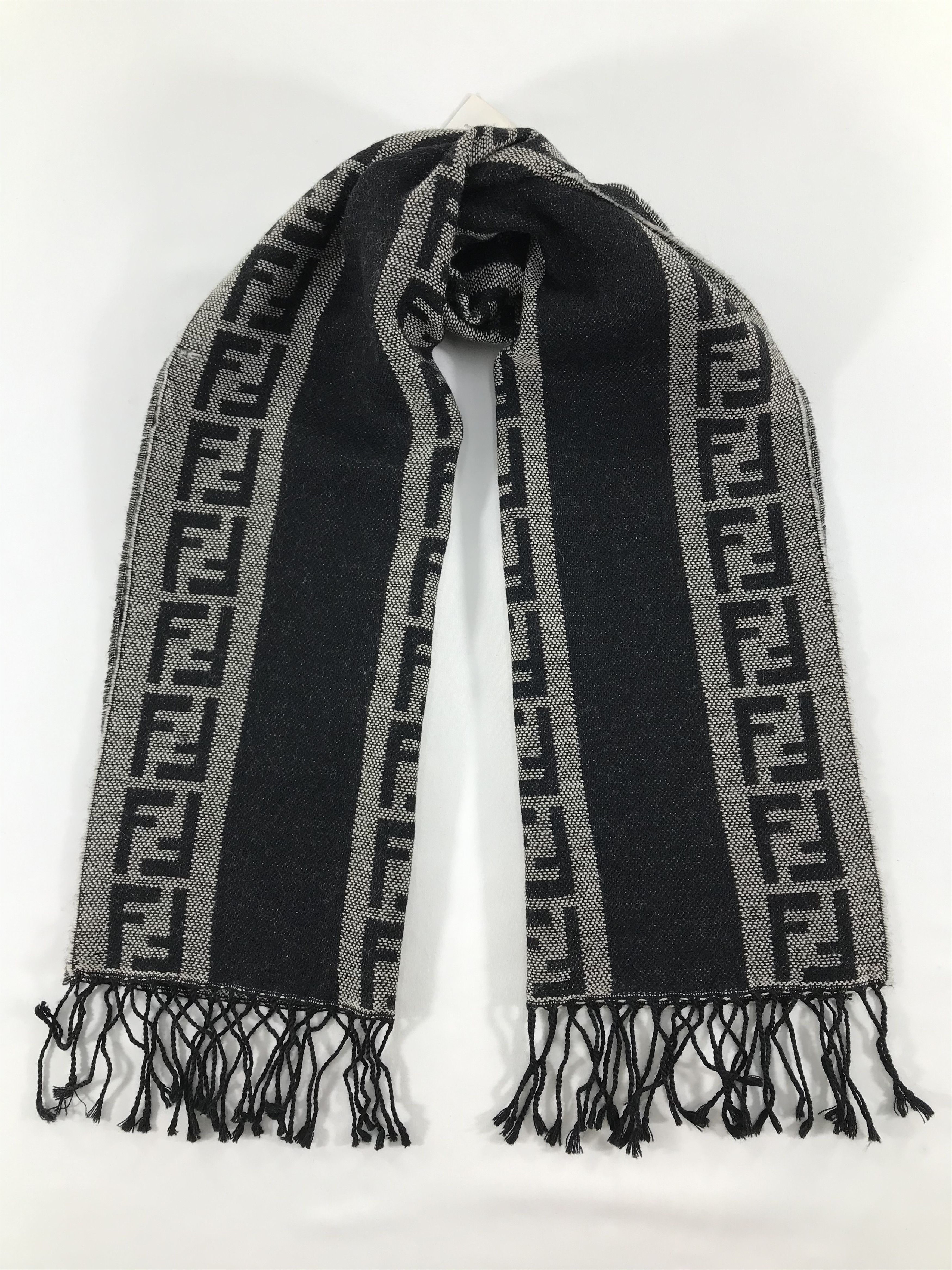 Fendi Vintage Fendi Scarf/Muffler/Neckwear MF1461 Size ONE SIZE - 1 Thumbnail