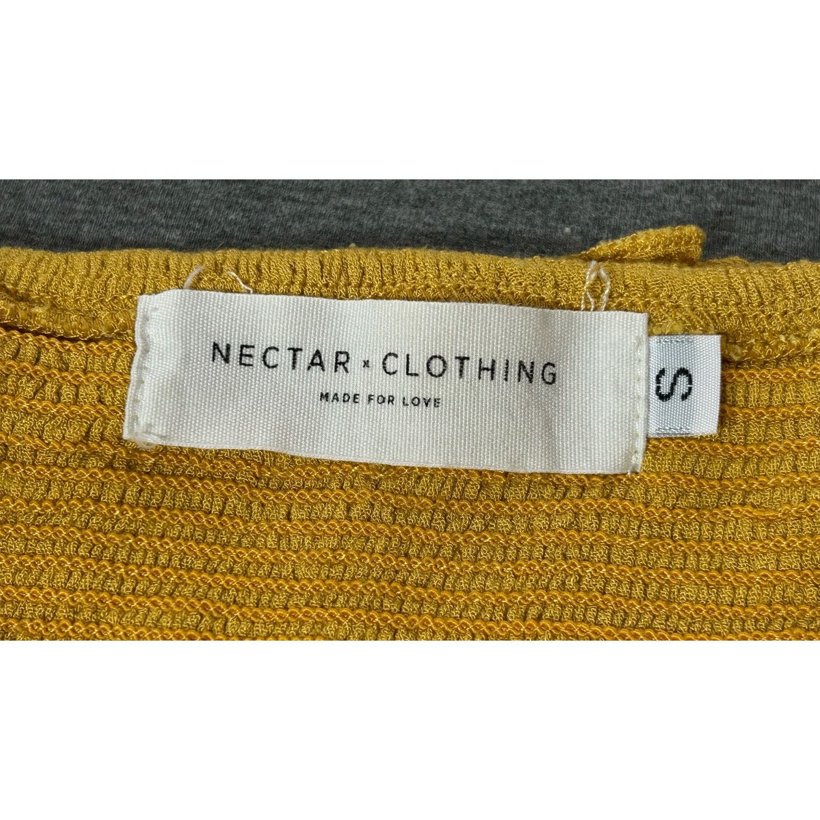 Other Nectar Clothing | Lace Up Ruffle Sleeve Crop Top | Small Size S / US 4 / IT 40 - 3 Thumbnail