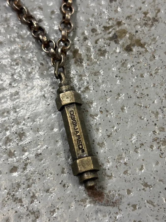 Dsquared2 2000s Dsquared2 Silver Metal Pendant Necklace Size ONE SIZE - 3 Thumbnail