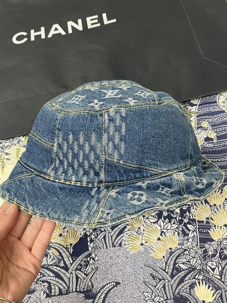Louis Vuitton Louis Vuitton Blue Old Flower Cowboy Fisherman Hat Size ONE SIZE - 2 Thumbnail
