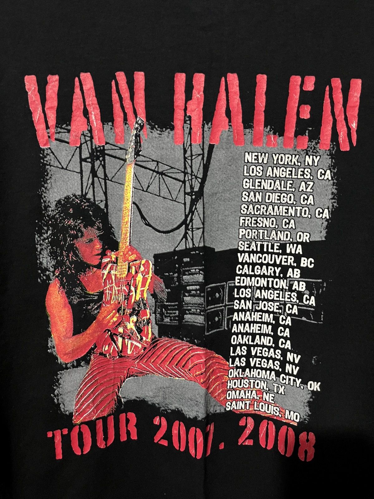 Vintage Vintage Van Halen 2007-2008 Tour shirt Size US XL / EU 56 / 4 - 2 Thumbnail