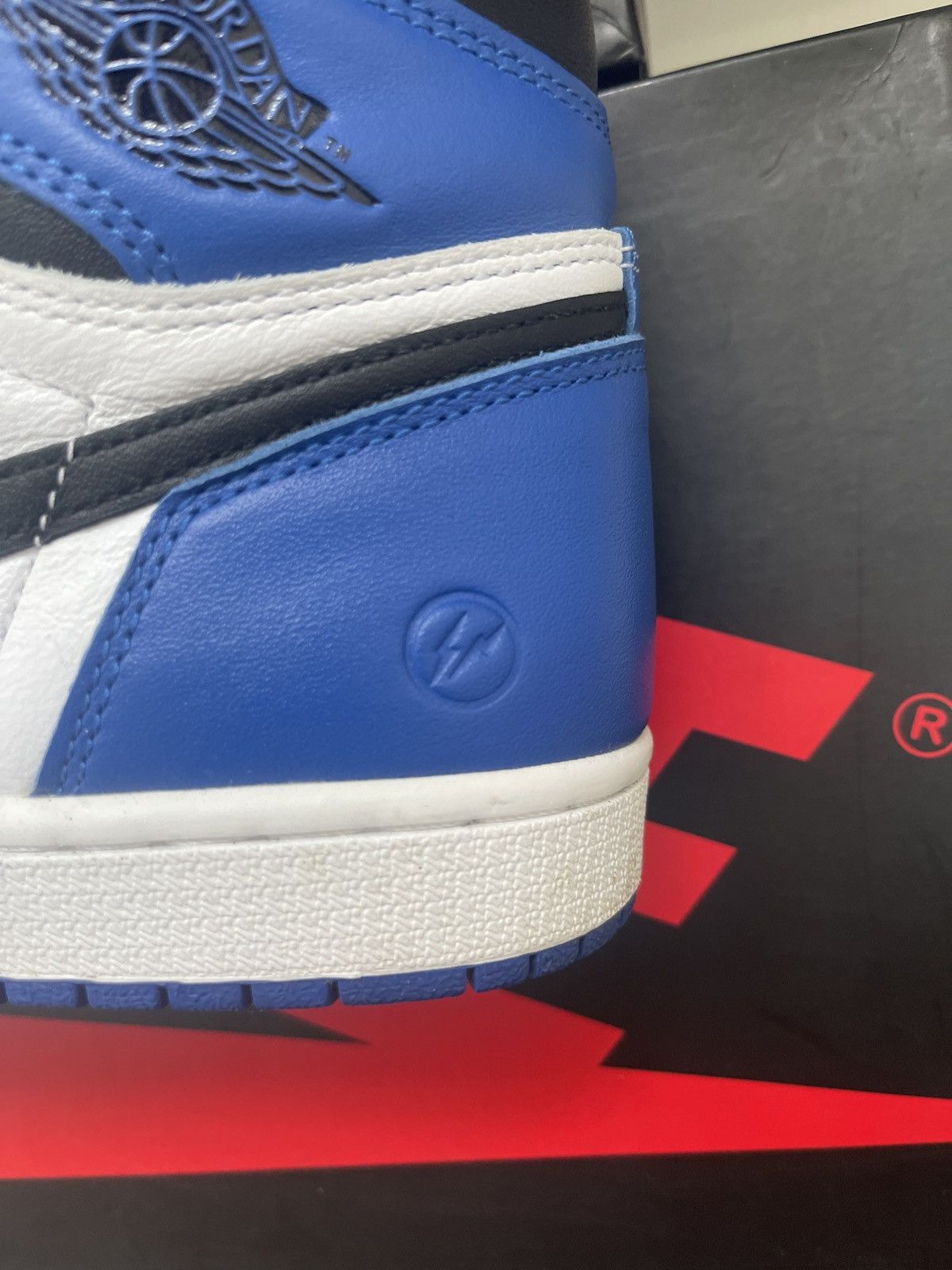Fragment Design × Jordan Brand 2014 Fragment Design x Air Jordan 1 Retro High OG 8.5 Size US 8.5 / EU 41-42 - 10 Thumbnail