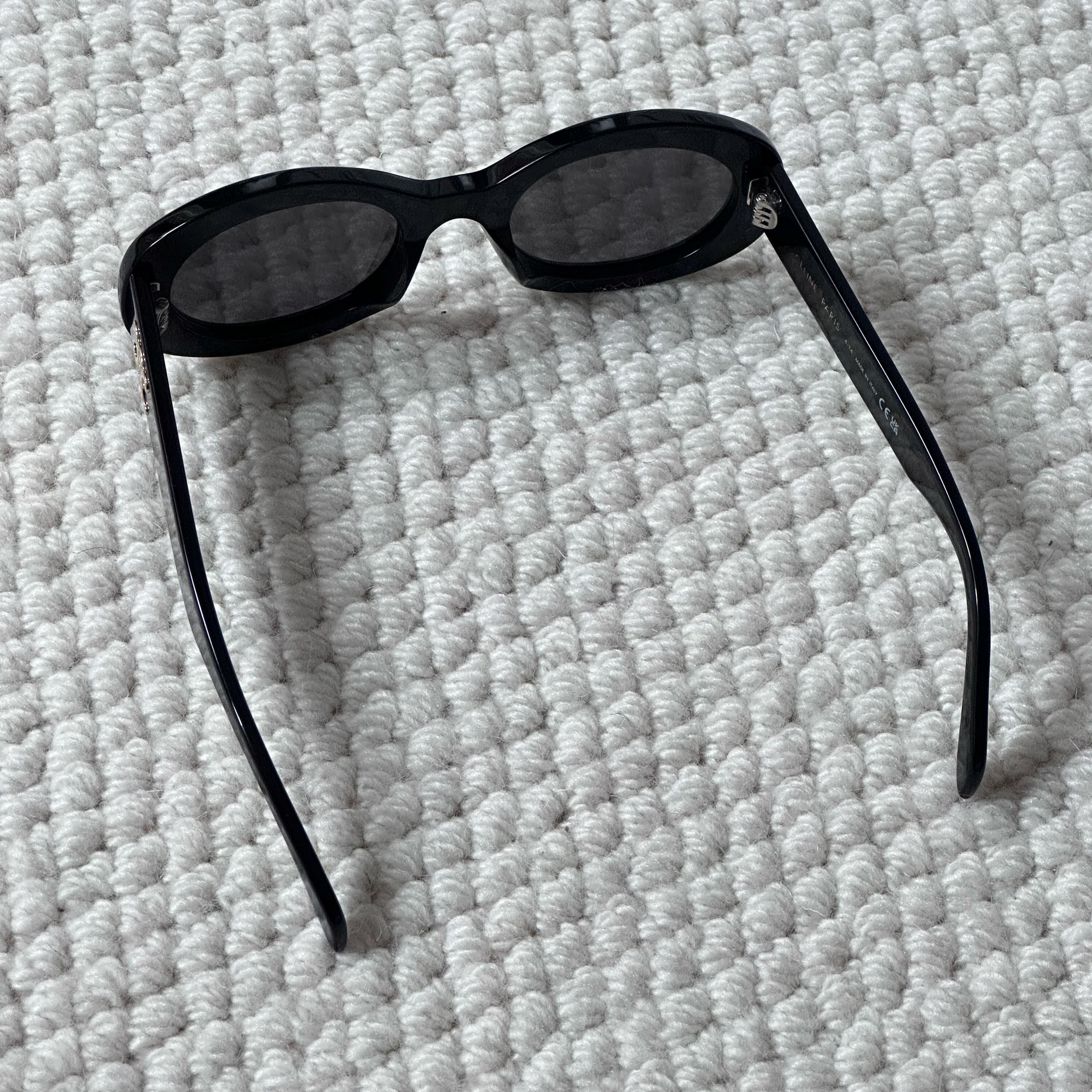 Celine Celine Oval Sunglasses 'Black' CL40194U-01A Size ONE SIZE - 4 Thumbnail