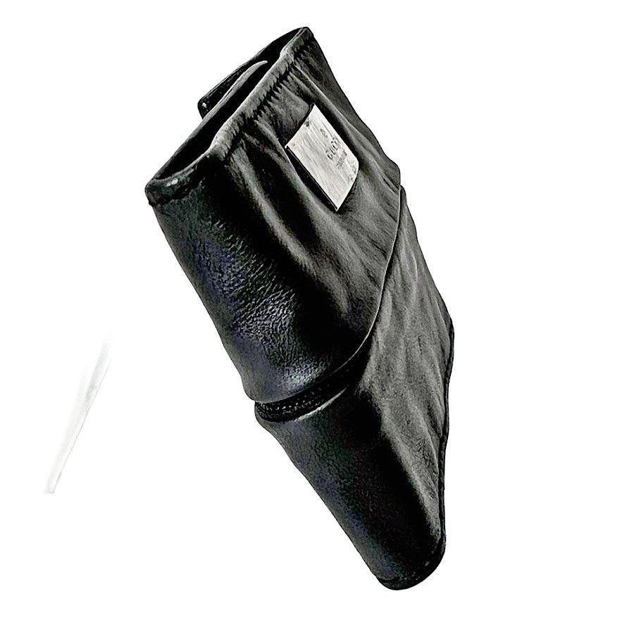 Gucci Authentic Gucci Tom Ford Black Leather Zip Cuff Bracelet Size ONE SIZE - 2 Thumbnail