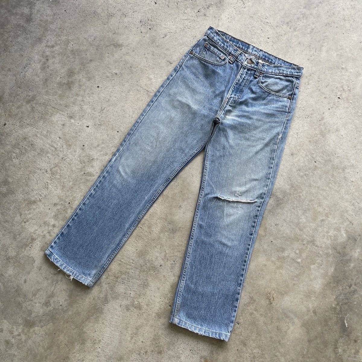 Levi's Vintage Clothing W30💥 Vintage Levi’s 516 Distressed Jeans Faded Denim Pants Size US 30 / EU 46 - 2 Thumbnail