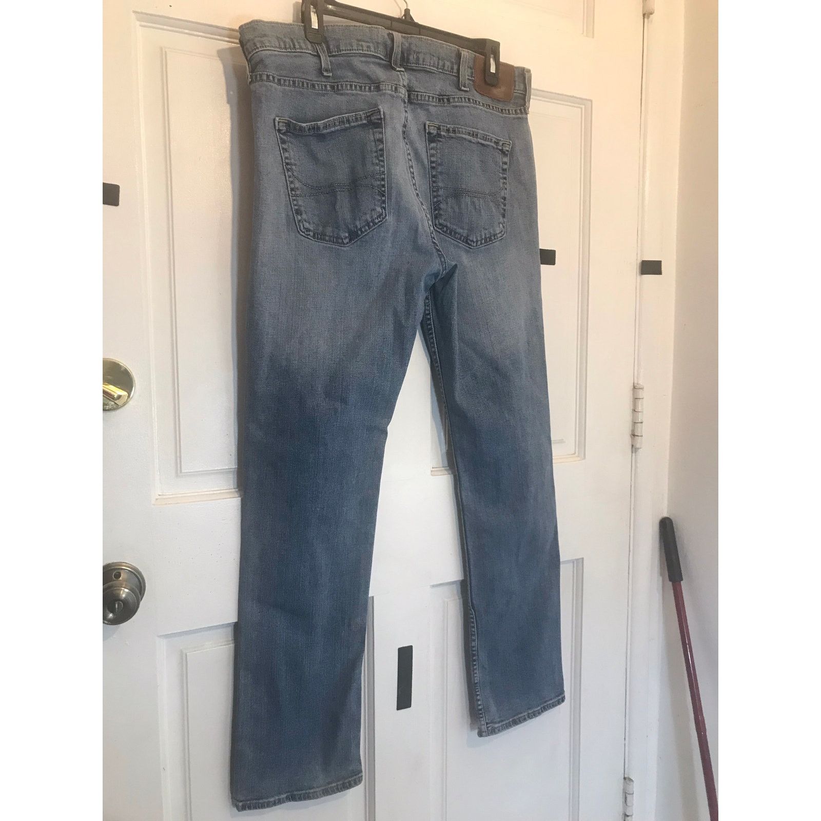 Hollister HOLLISTER Slim Straight Blue Jeans Men’s 36x32 RN# 75654 Size US 36 / EU 52 - 2 Thumbnail