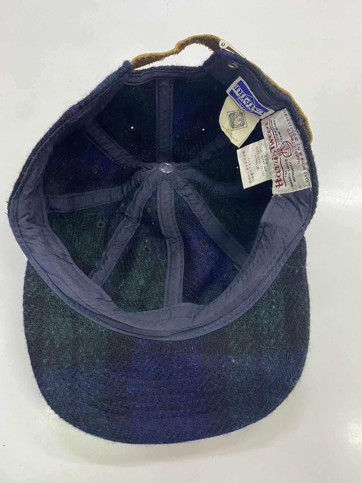 Harris Tweed Set Combo Harris Tweed Cap And Glove Size ONE SIZE - 11 Thumbnail