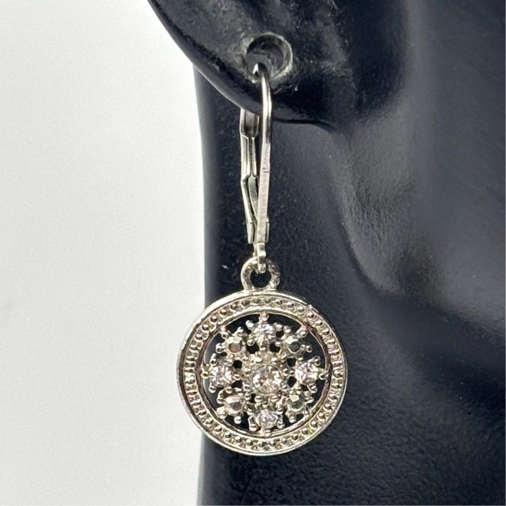 Avon Celli Silver Snowflake Avon Earrings Size ONE SIZE - 1 Thumbnail