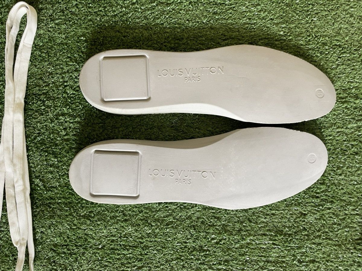 Louis Vuitton Louis Vuitton LV trainer sneaker Size US 9 / EU 42 - 12 Thumbnail