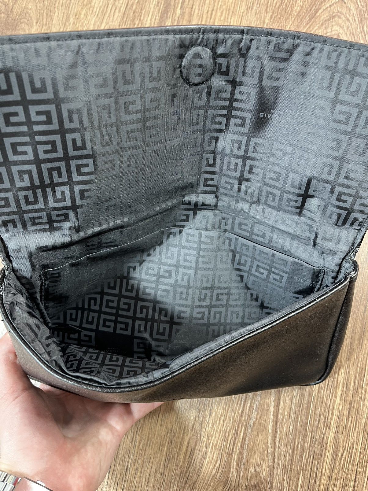 Givenchy × Vintage Givenchy Parfums Clutch Size ONE SIZE - 6 Thumbnail