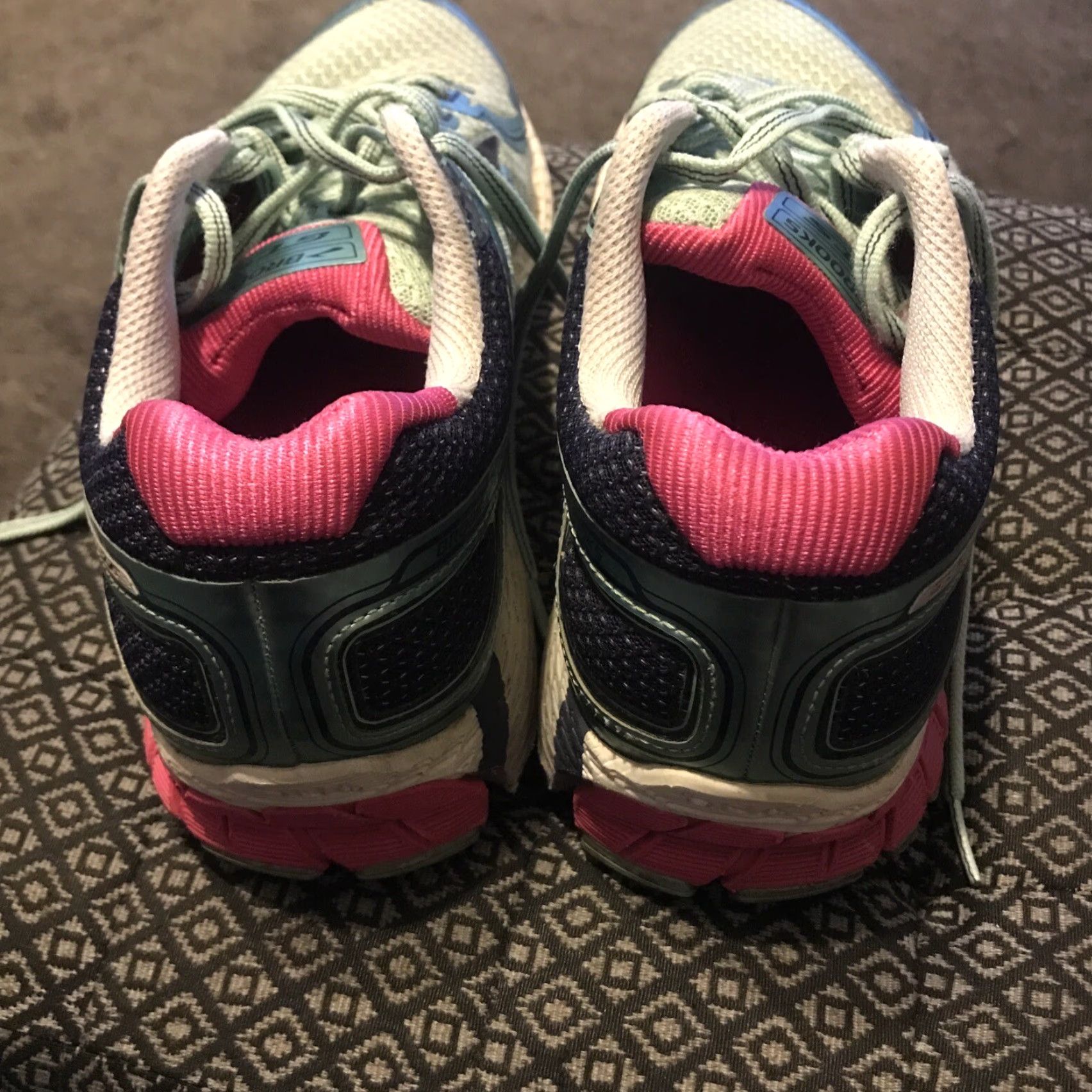 Brooks Brooks Adrenaline GTS Sneaker Women US 11 Multicolor Pinkglo/Peacoat Brutin/Jirties 16 Size L / US 10 / IT 46 - 2 Thumbnail