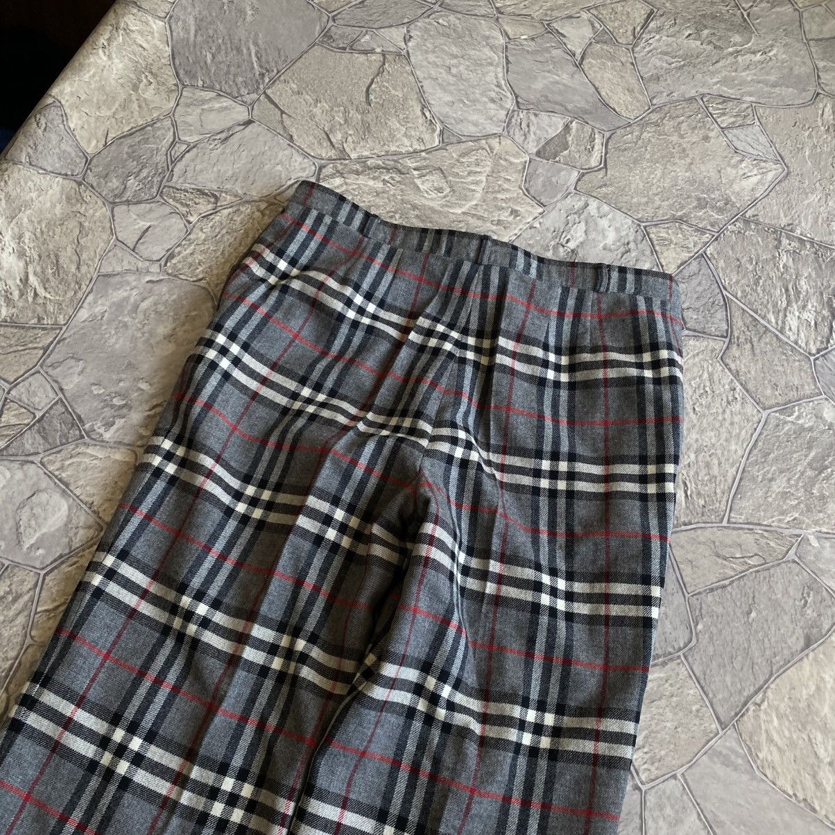 Burberry Vintage Burberrys Nova Check Wool Archival Burberry Pants Size US 34 / EU 50 - 7 Thumbnail