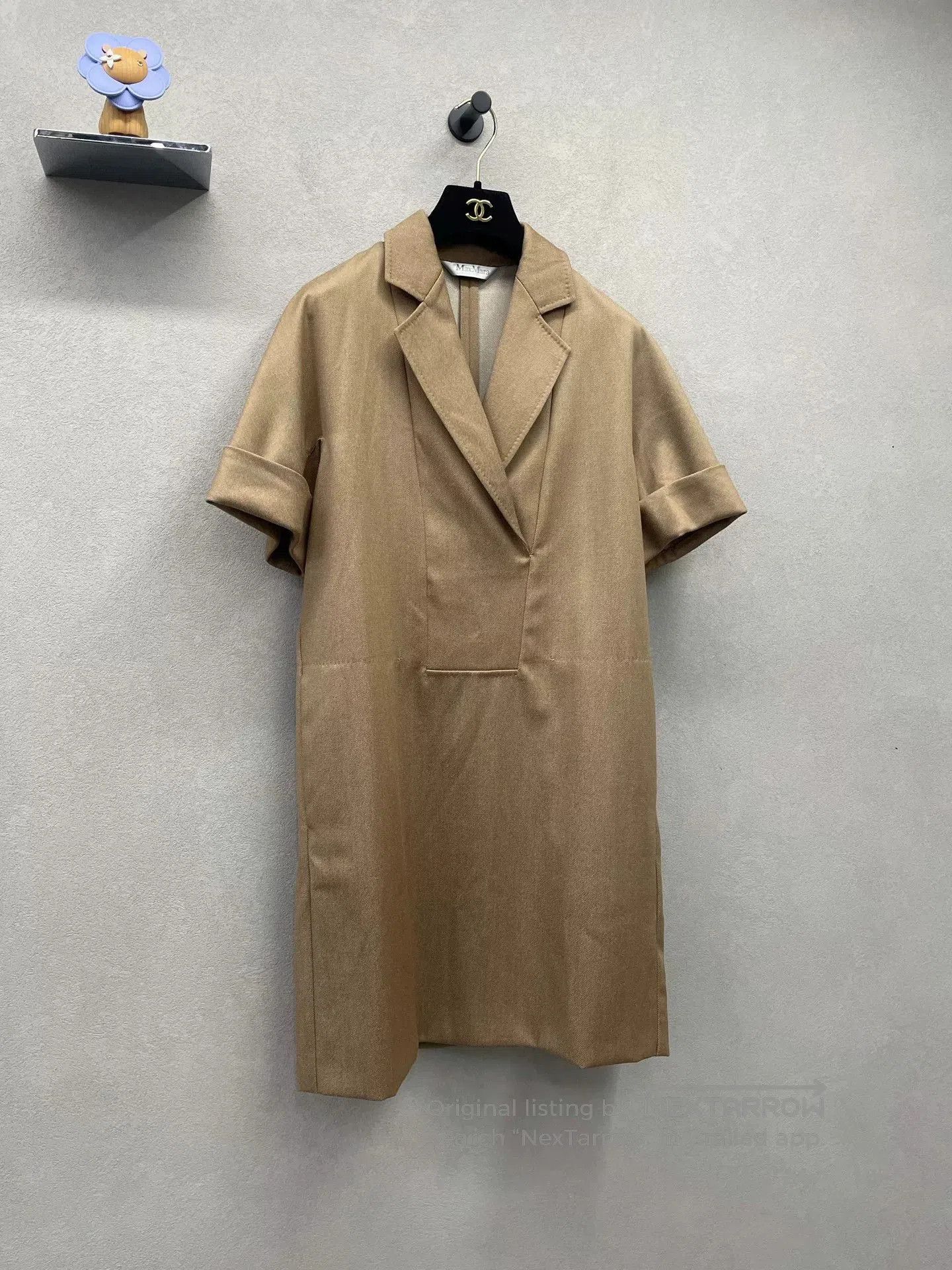 Other elegant maxmara beige dress for any occasion. Size US 34 / EU 50 - 3 Thumbnail