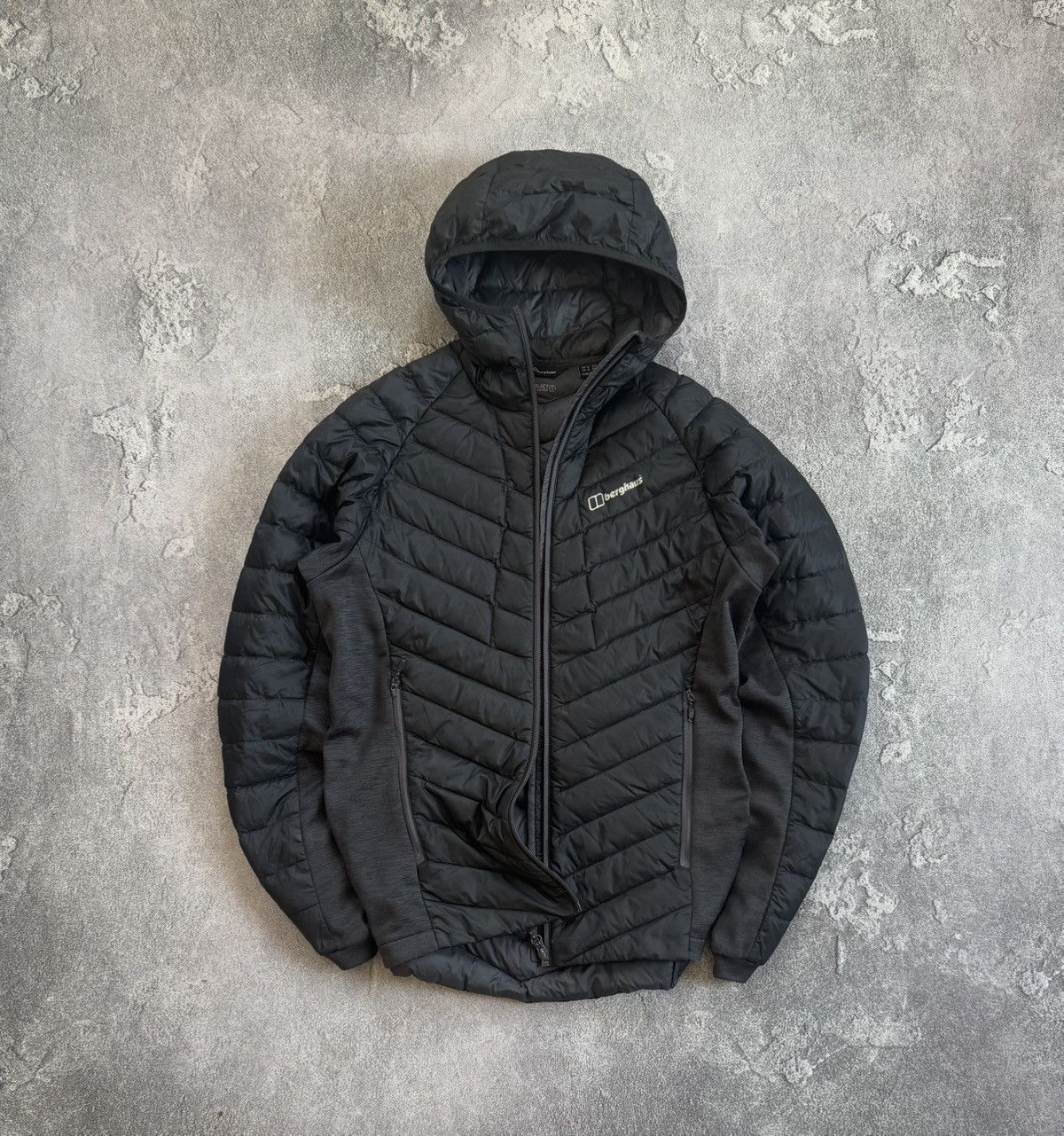 Berghaus Berghaus M zip down jacket hooded quilted light coat outdoor Size US M / EU 48-50 / 2 - 1 Thumbnail