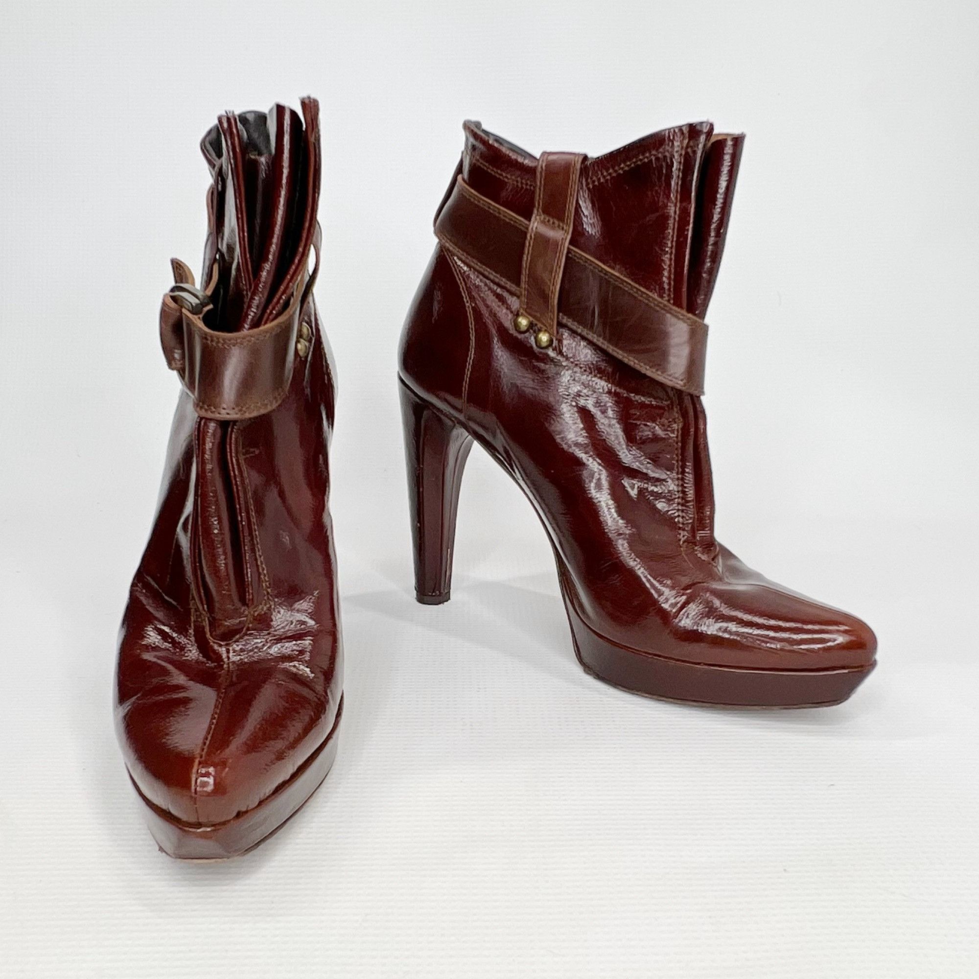 image of Antik Denim Burgundy Brown Ankle Slip On Ankle Boots 7, Women's
