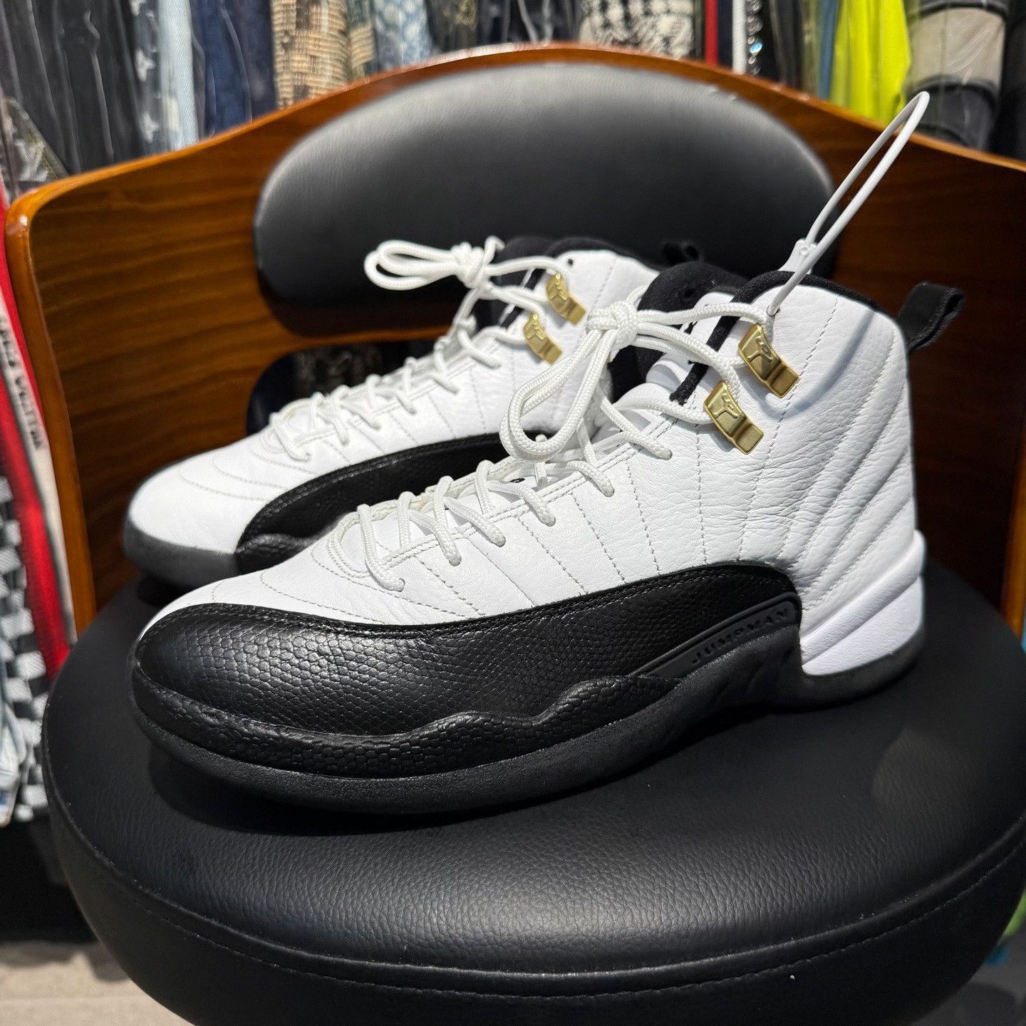 Nike Nike AJ12 Black Lowtop Sneakers 7.5 Men Size US 7.5 / EU 40-41 - 1 Thumbnail