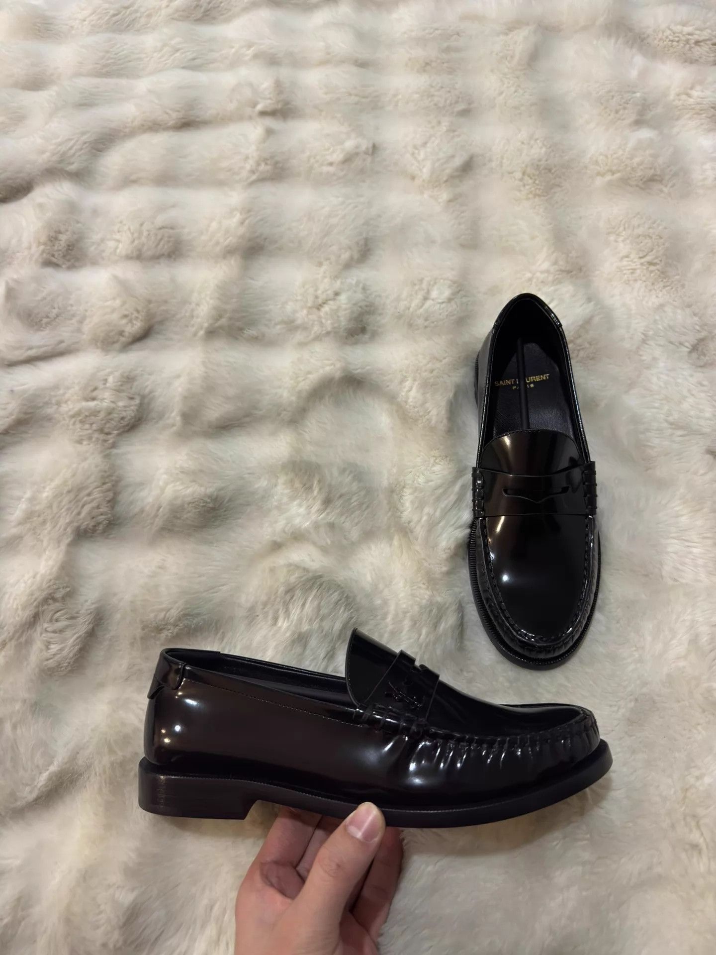 Saint Laurent Paris Women's Saint Laurent Classic Leather Loafers 37 New Size US 6.5 / IT 36.5 - 2 Thumbnail