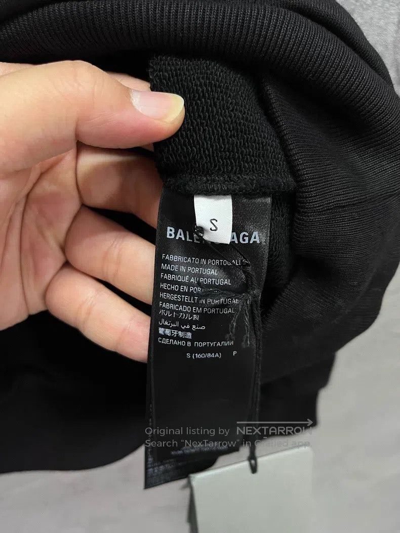 Balenciaga Balenciaga Lettering Logo Distressed Hooded Sweater Size US S / EU 44-46 / 1 - 6 Thumbnail