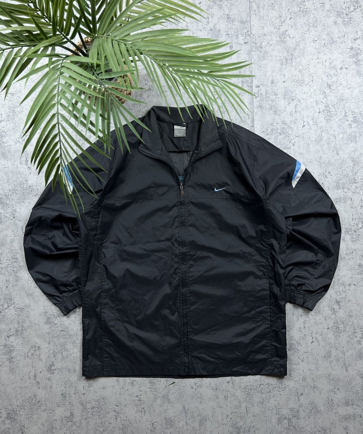 Nike × Vintage 90s Nike Double Swoosh Vintage Y2K Nylon Retro Light Jacket Size US L / EU 52-54 / 3 - 2 Thumbnail