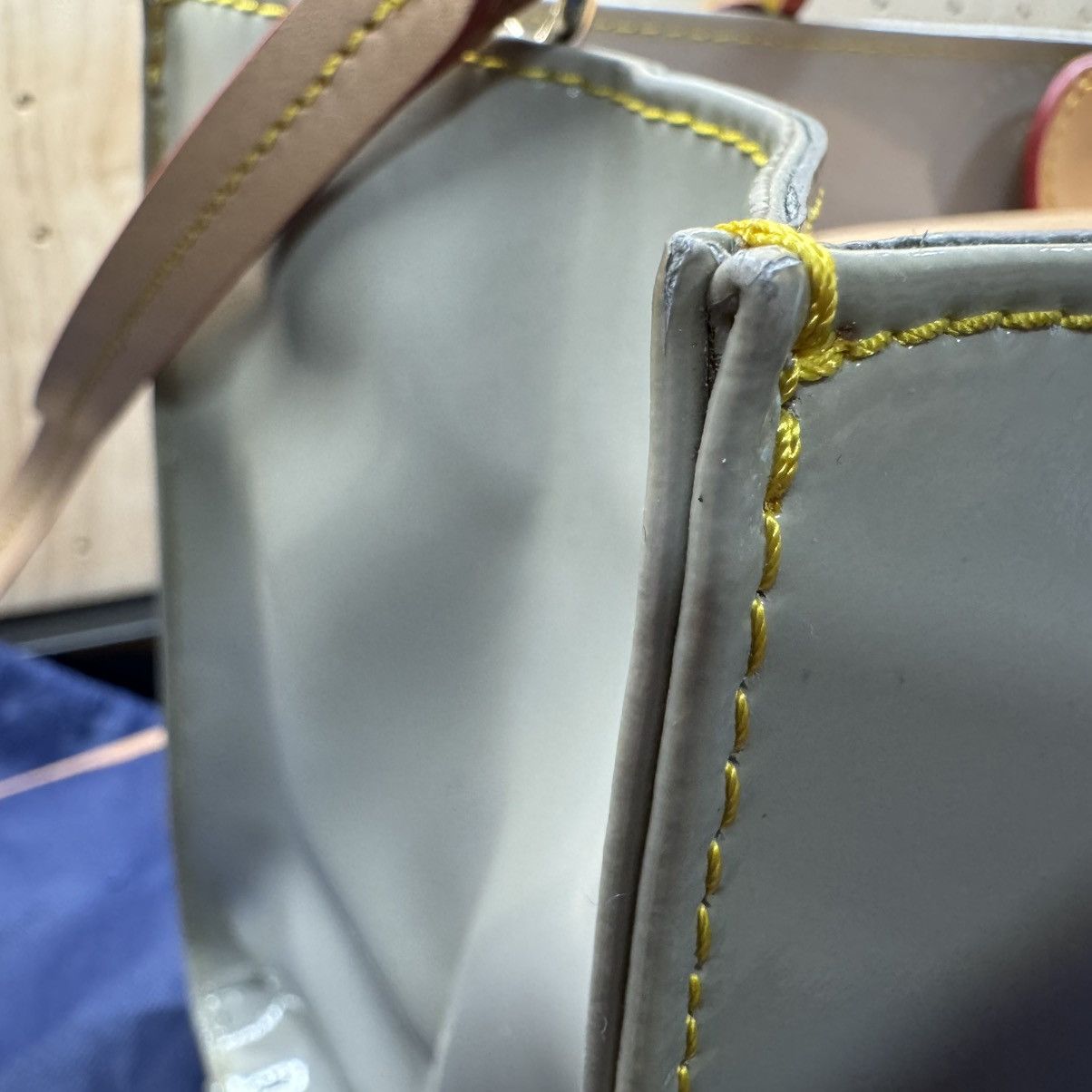 Dooney & Bourke Dooney & Bourke Patent Leather Shoulder Bag Satchel Size ONE SIZE - 6 Thumbnail