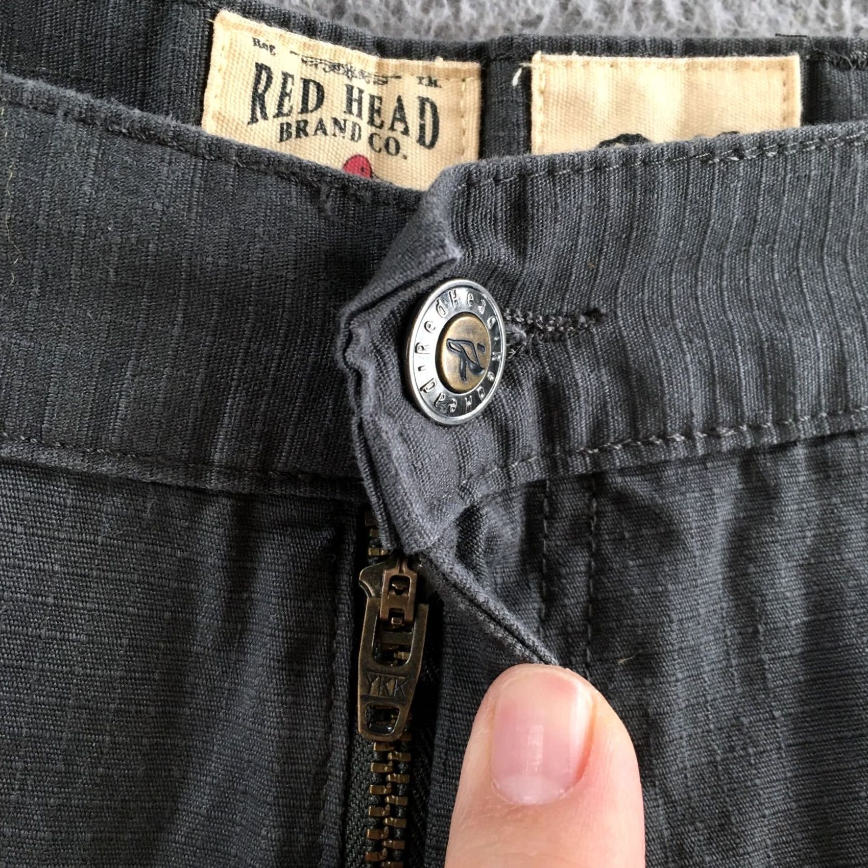 Vintage Red Head Brand Co. Cargo Shorts Mens 36 Gray Cotton Button Front Zip Fly Pockets Size US 36 / EU 52 - 6 Thumbnail