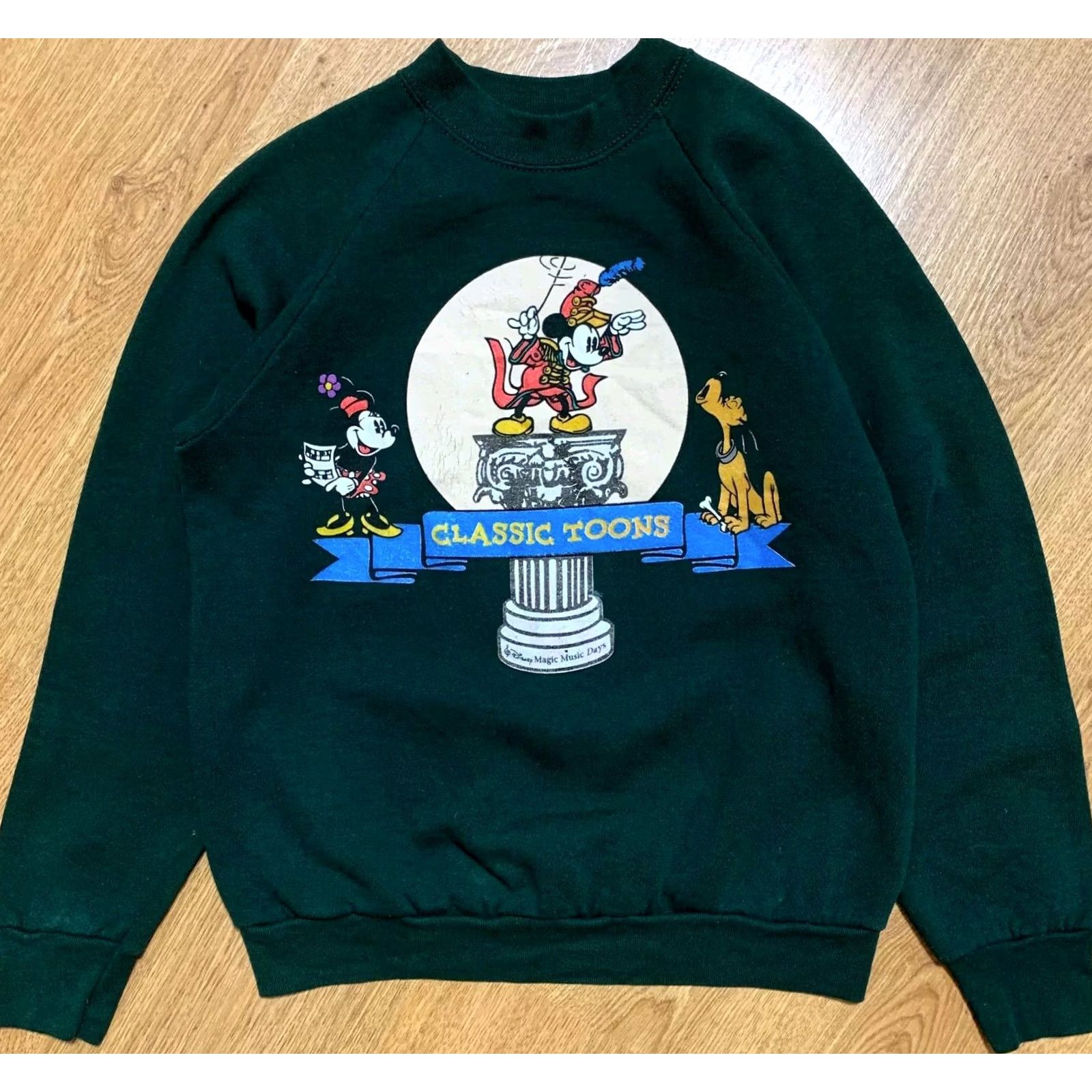 Fruit Of The Loom VINTAGE Mickey Mouse Sweatshirt Crew Neck Toons Green Adult M Pullover 90s Womens Size M / US 6-8 / IT 42-44 - 2 Thumbnail