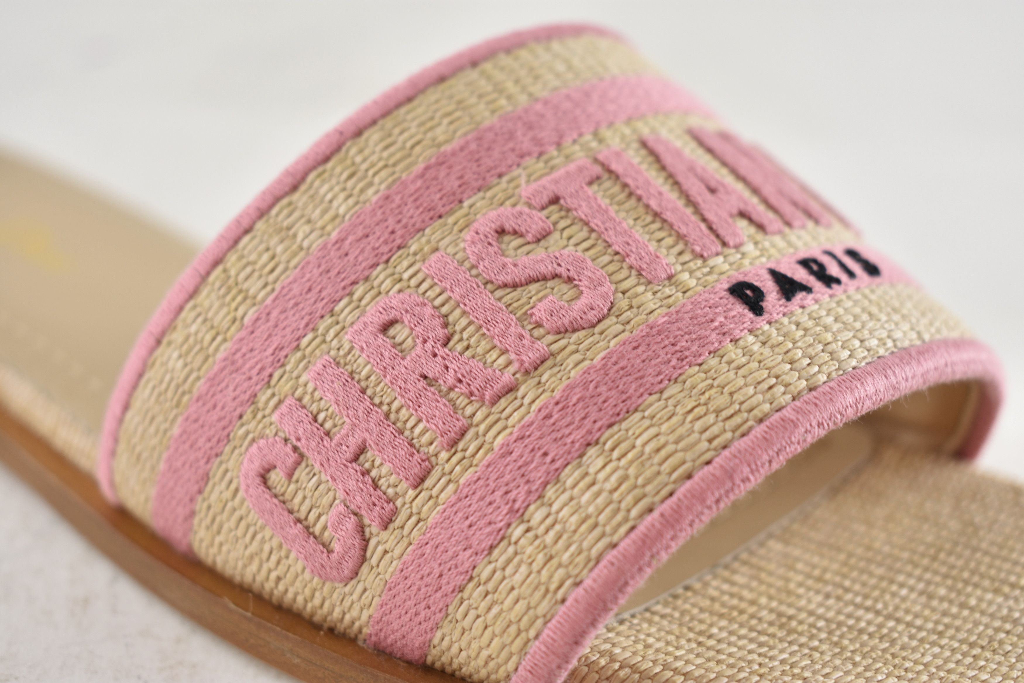 Dior Dior Dway Rose Begonia Raffia Logo Slide Flat Sandal 38.5 Size US 8.5 / IT 38.5 - 5 Thumbnail