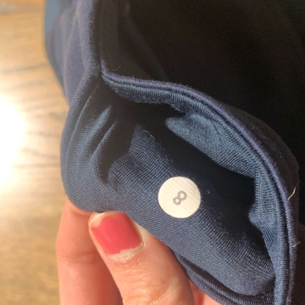 Lululemon Lululemon leggings joggers 8 Women Regular Size 8 Multicolor Ankle - Lululemon symbol on back off Size 30" / US 8 / IT 44 - 6 Thumbnail