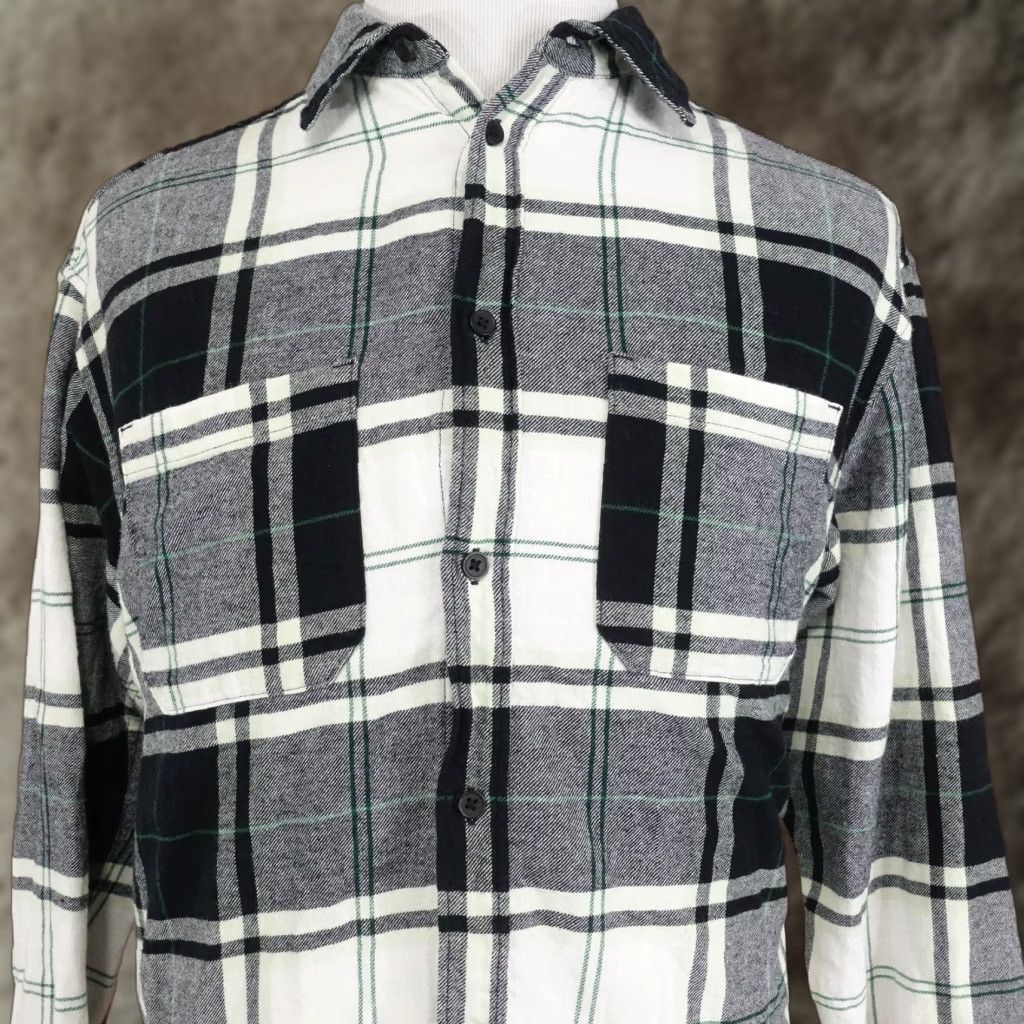 H&M H&M Shirt Mens M Black Gray Plaid Flannel Long Sleeve Button Up Casual Size US M / EU 48-50 / 2 - 1 Thumbnail