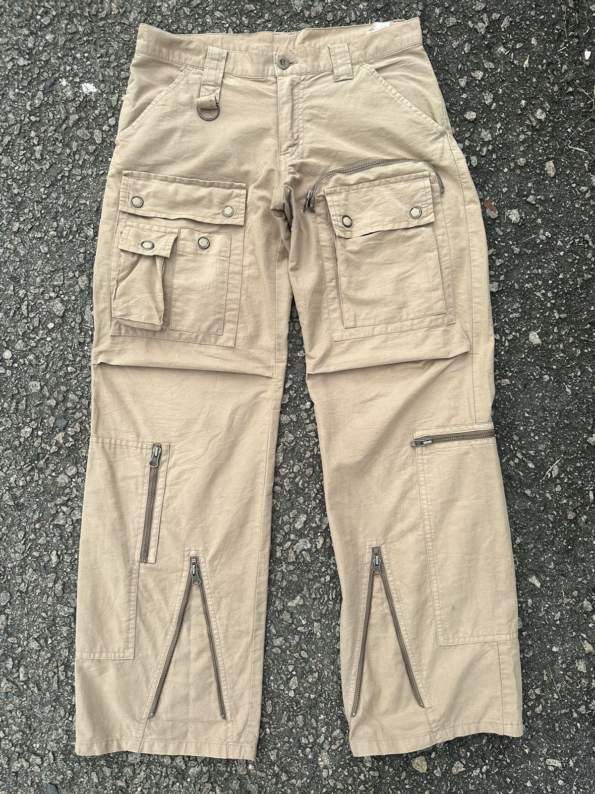 If Six Was Nine CARGO PANTS SENDITIONARIES MULTIPOCKET GAS MASK 15 POCKET Size US 30 / EU 46 - 20 Thumbnail