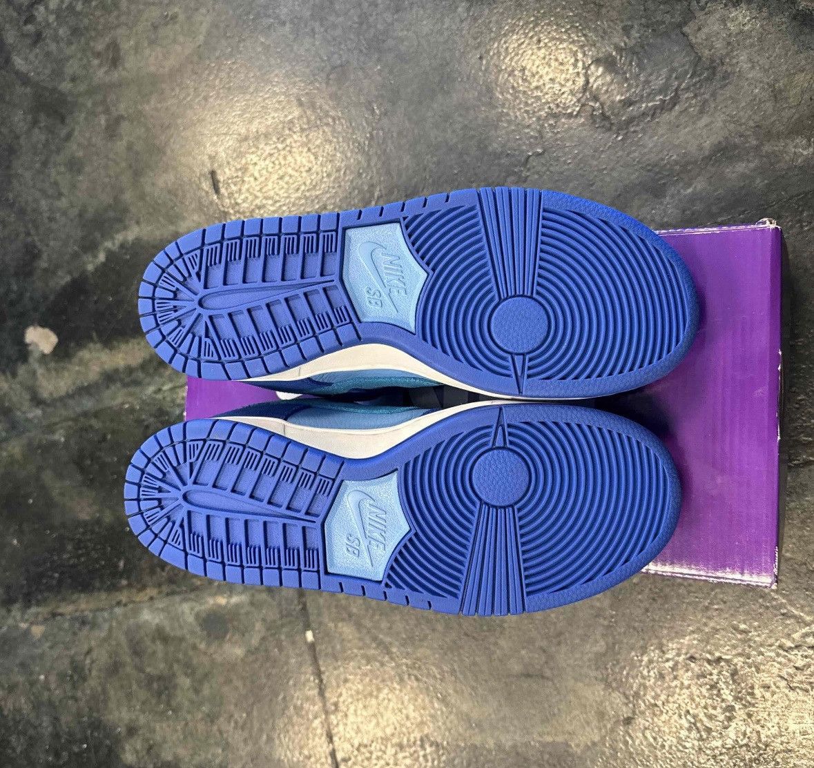 Nike SB Dunk Low SB Blue Raspberry Size US 6.5 / EU 39-40 - 5 Thumbnail