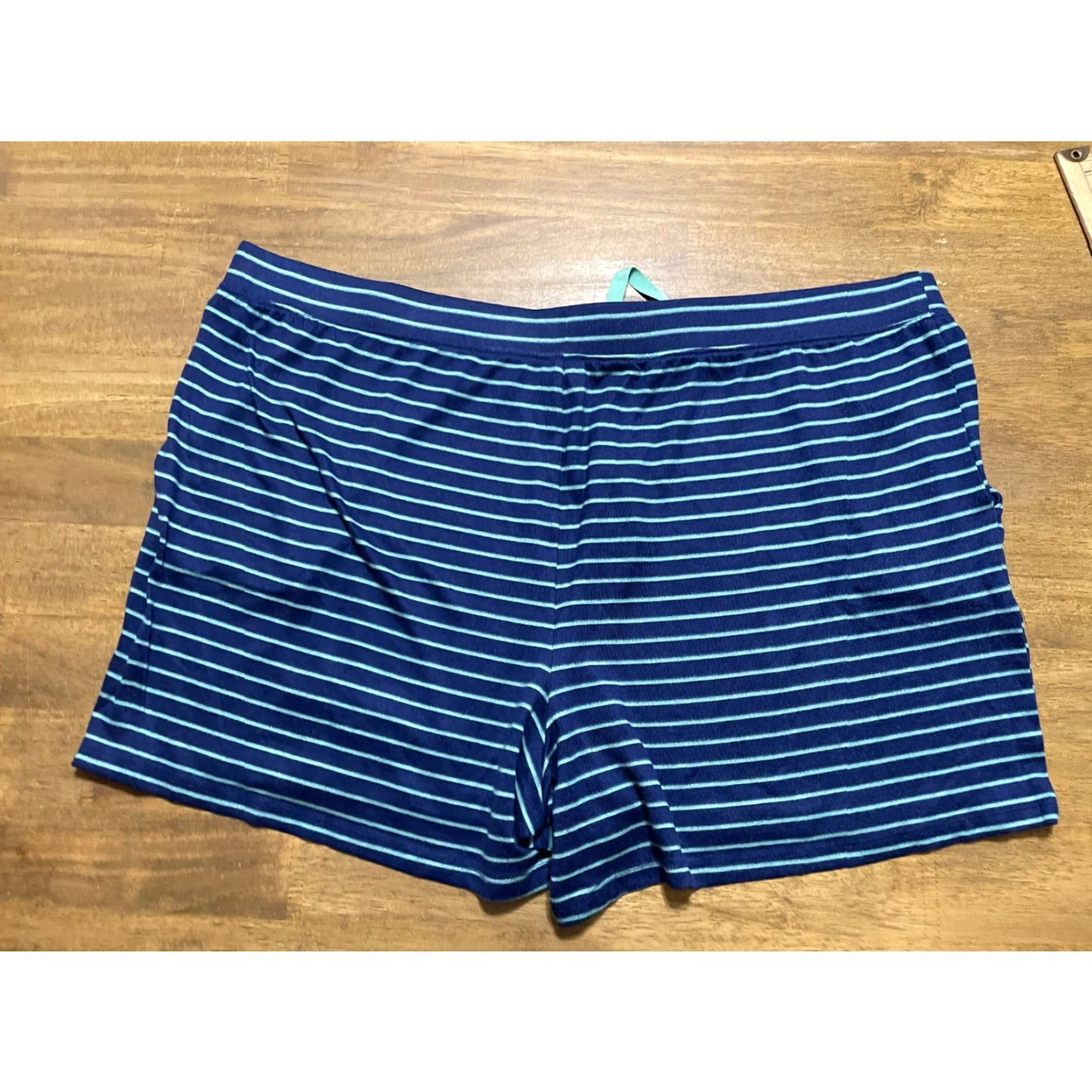 Croft & Barrow Croft & Barrow Shorts Women's Plus 2X Blue Green Tie Waist Sleep Shorts Size 40" / US 18 - 2 Thumbnail