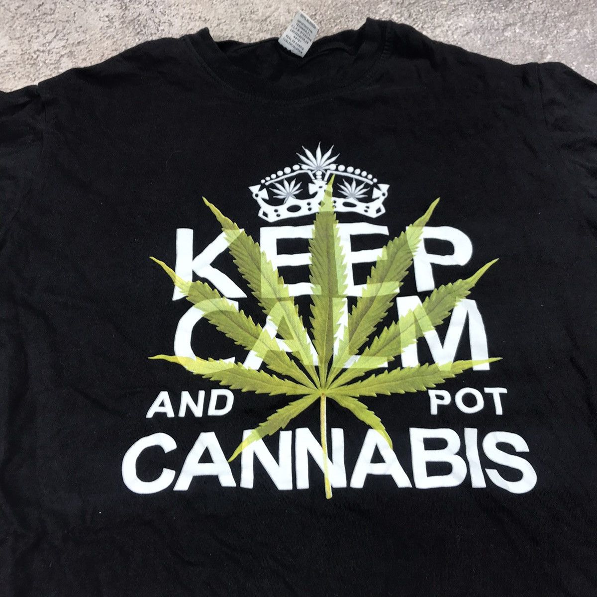 Band Tees VINTAGE TEE ADULT KEEP CALM AND POT CANNABIS Y2K FUNNY Size US S / EU 44-46 / 1 - 2 Thumbnail