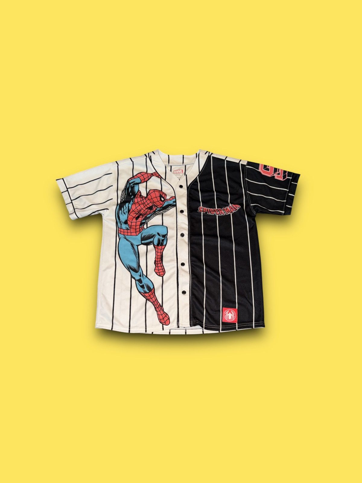 Marvel Comics Marvel Spider-Man pinstriped baseball jersey youth XL Size XL / US 12-14 / IT 48-50 - 1 Thumbnail