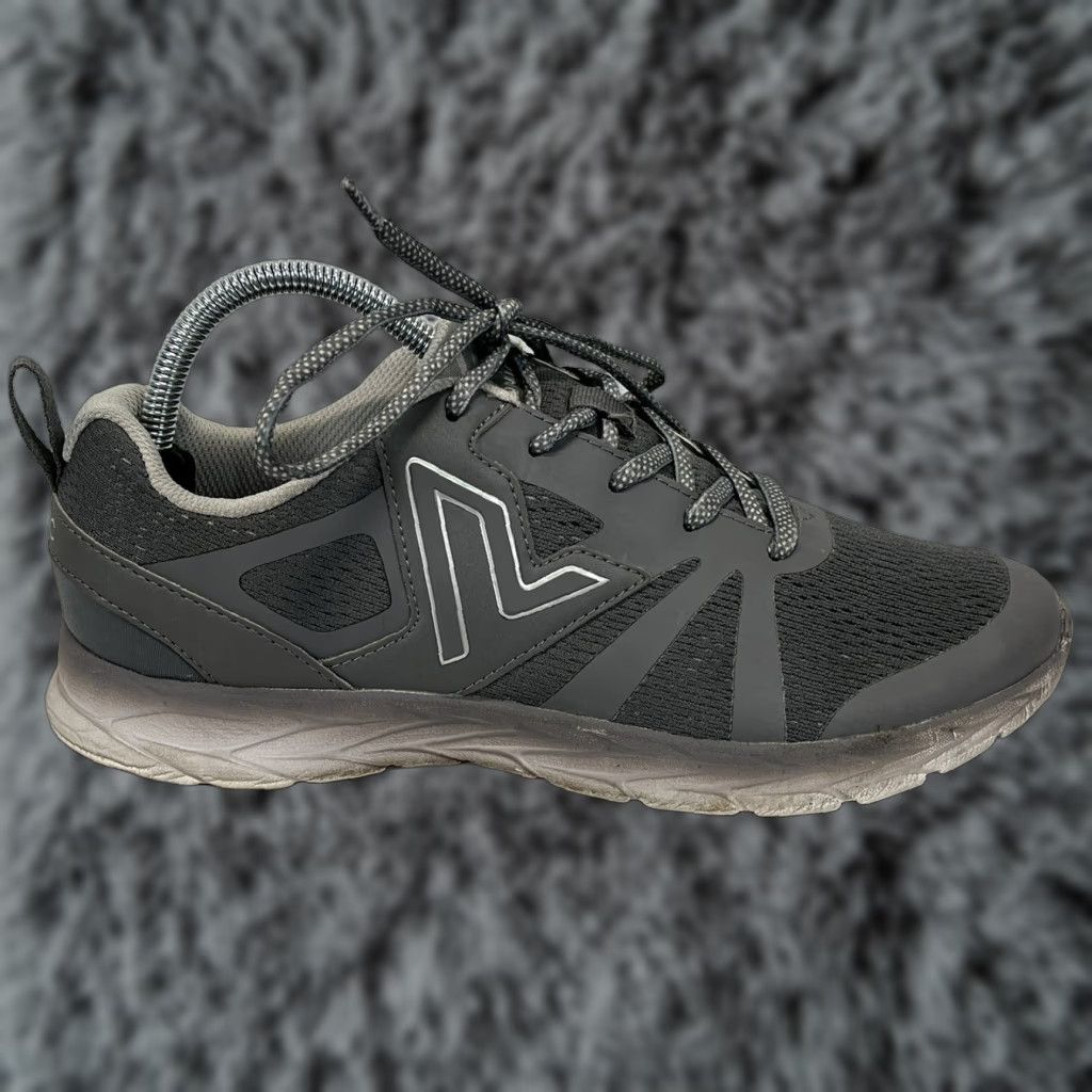 Vionic Vionic Womens 335 Miles Walking Shoes Gray Low Top Lace Up 9.5 GUC Gray Shoes Sneaker Walking Womens 9.5 Gray Size L / US 10 / IT 46 - 1 Thumbnail