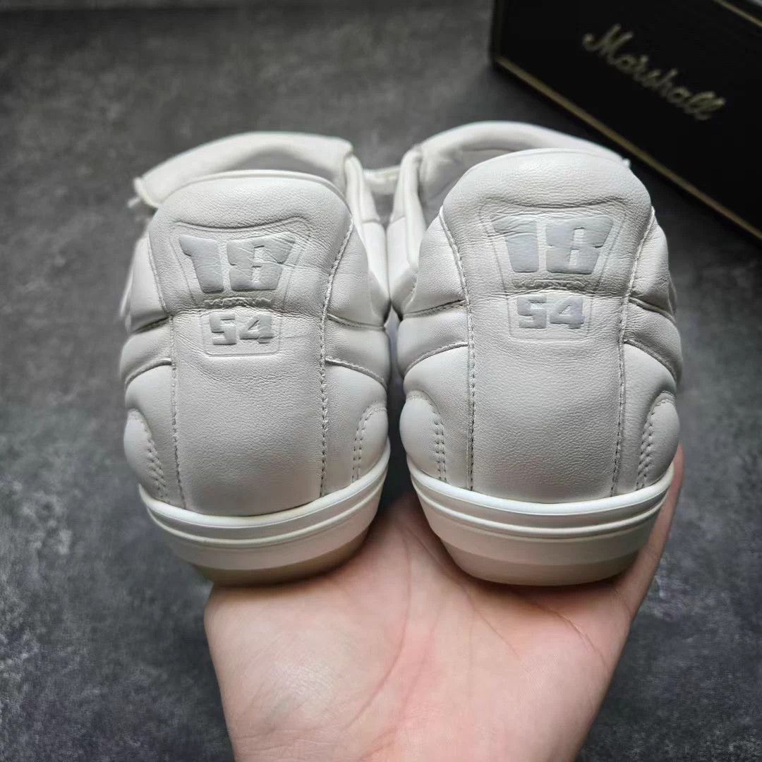 Louis Vuitton LOUIS VUITTON LV SOCCER White Football Boots Size 8/42 Size US 8 / EU 41 - 3 Thumbnail