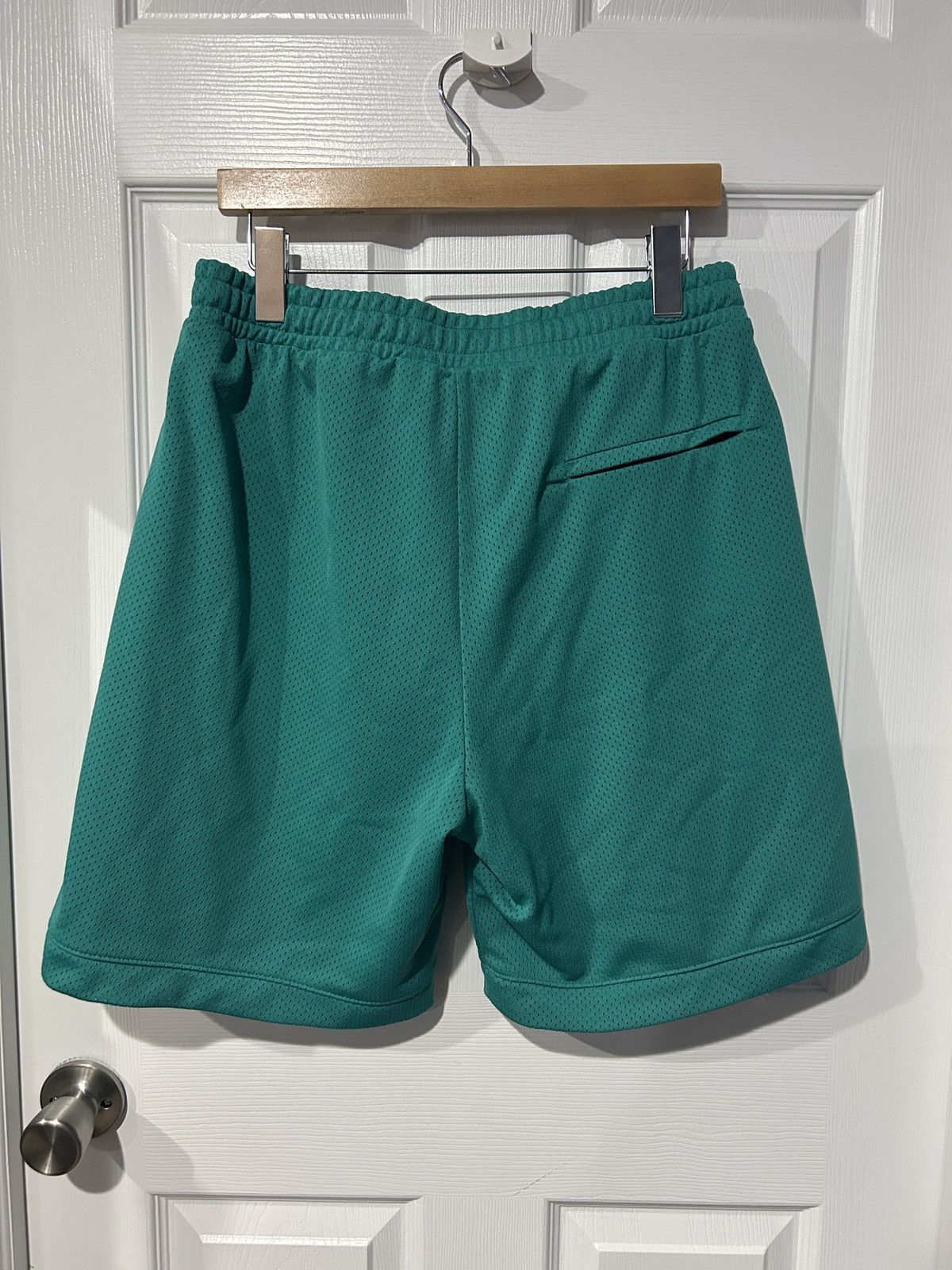HIDDEN Hidden NY Mesh Basketball Shorts Green Teal Eric Emanuel Size US 34 / EU 50 - 2 Thumbnail