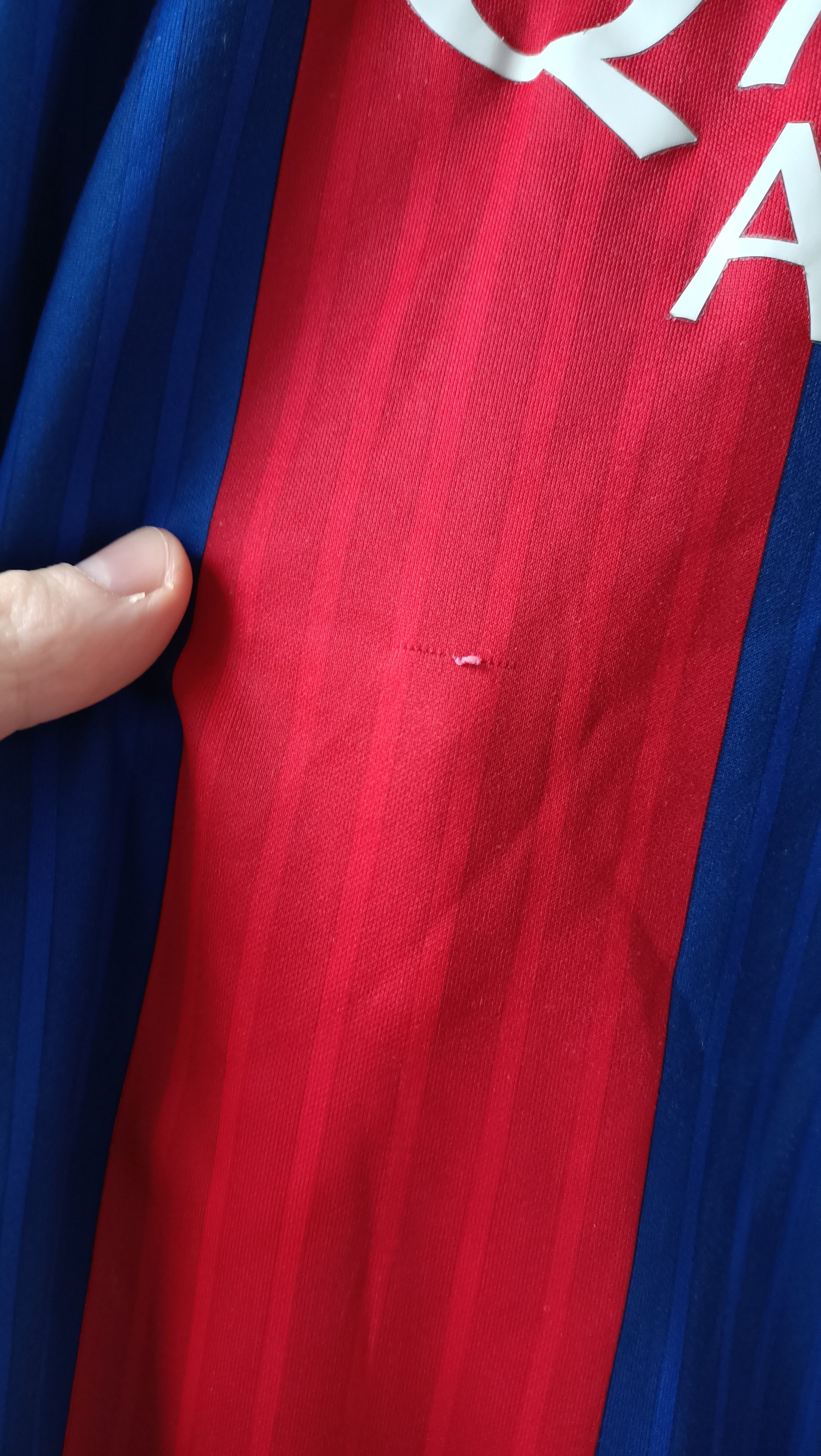 Nike Barcelona 2016/2017 Nike Soccer jersey Size US XL / EU 56 / 4 - 7 Thumbnail