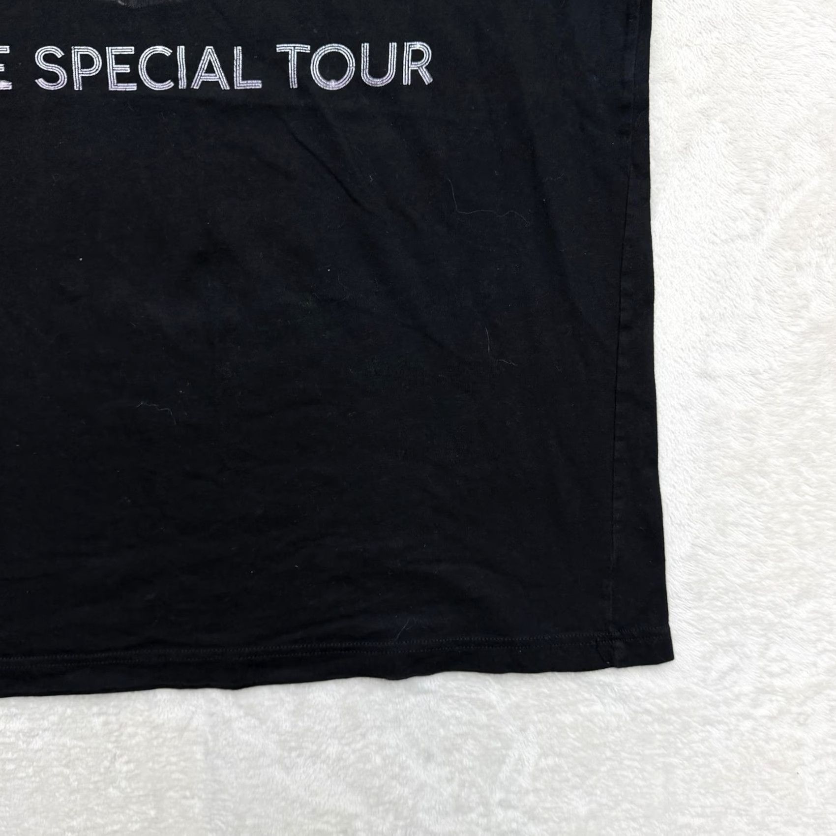 Rizzoli Lizzo The Special Tour 2022 Shirt Mens Large Black Music Graphic Concert Tee Size US L / EU 52-54 / 3 - 4 Thumbnail