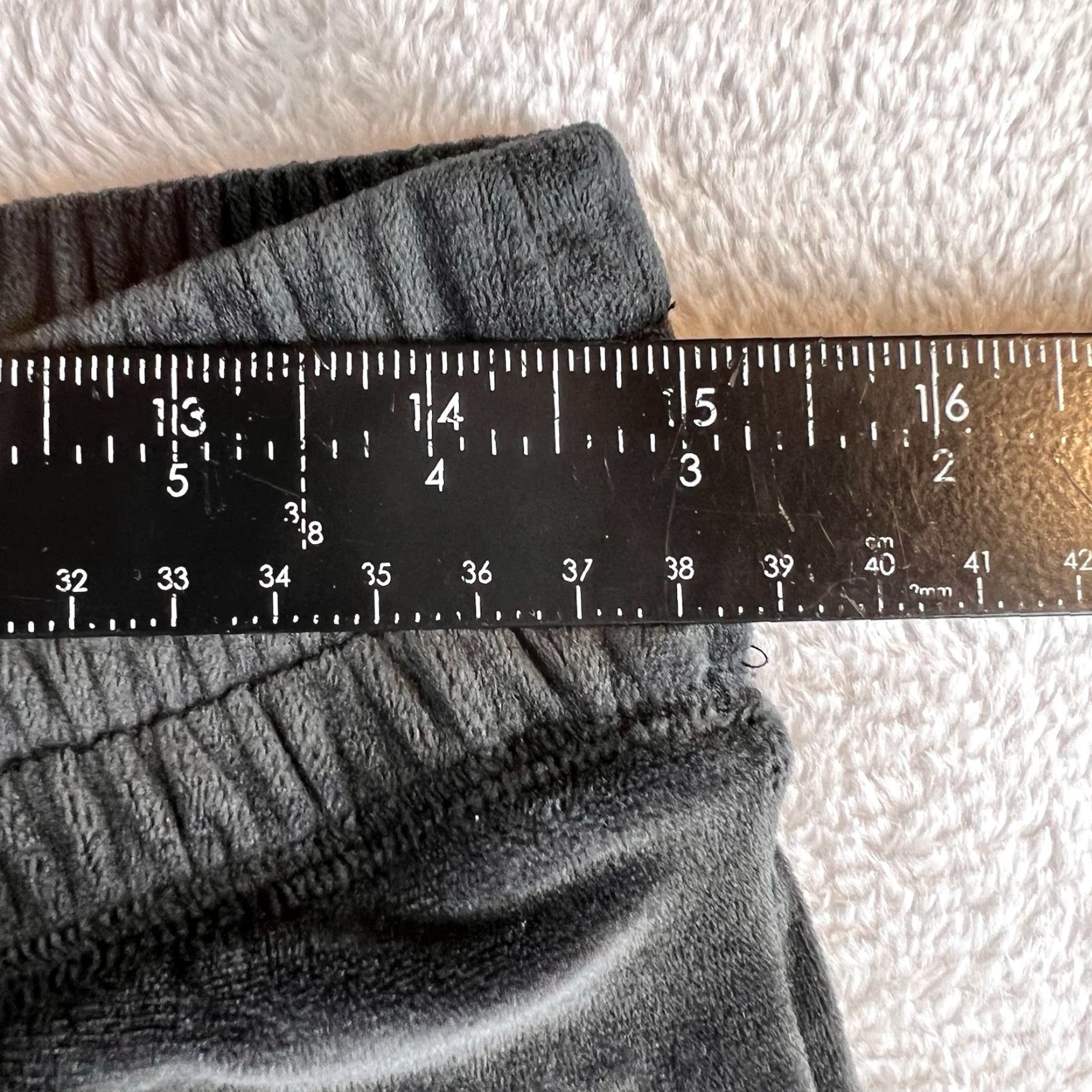 Abercrombie & Fitch Abercrombie & Fitch Gilly Hicks Velour Wide Leg Pants Pull On Women M Charcoal Black 90s Adjustable Waist Size 32" / US 10 / IT 46 - 3 Thumbnail