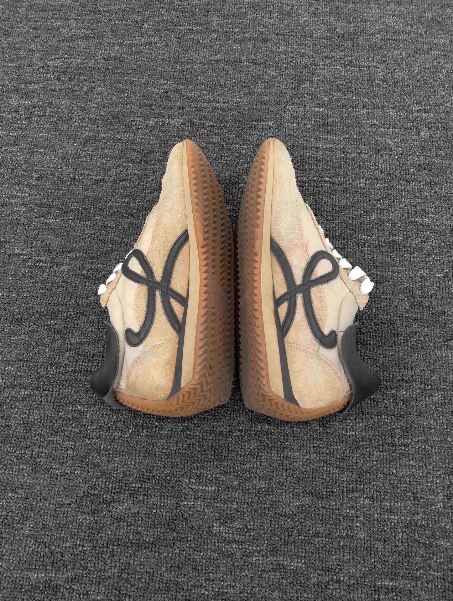 Loewe LOEWE Debby 36 EU 9/10 authentic Size US 5.5 / IT 35.5 - 2 Thumbnail