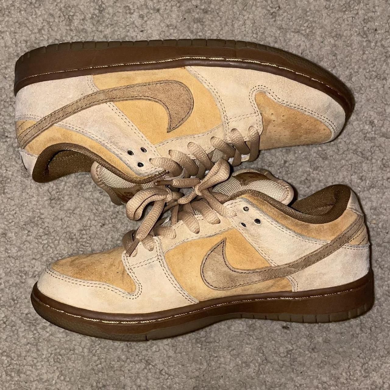 Nike Nike SB 2017 Wheat Dunk Low Skate Shoe Size US 6.5 / EU 39-40 - 2 Thumbnail