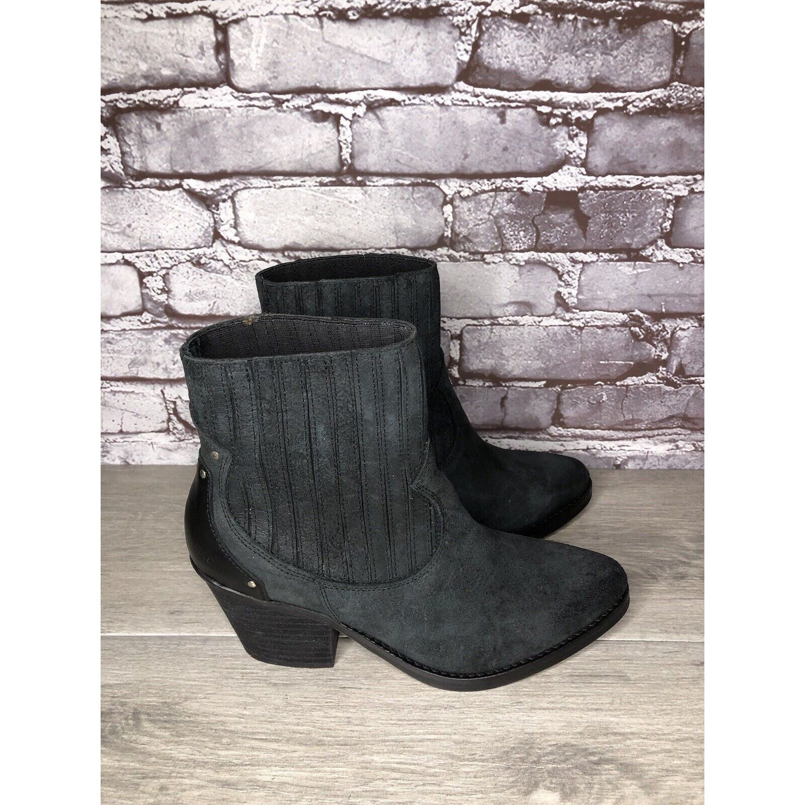 Other Musse & Cloud Black Suede Leather Chelsea Block Heel Boots W Size US 9 / IT 39 - 14 Thumbnail