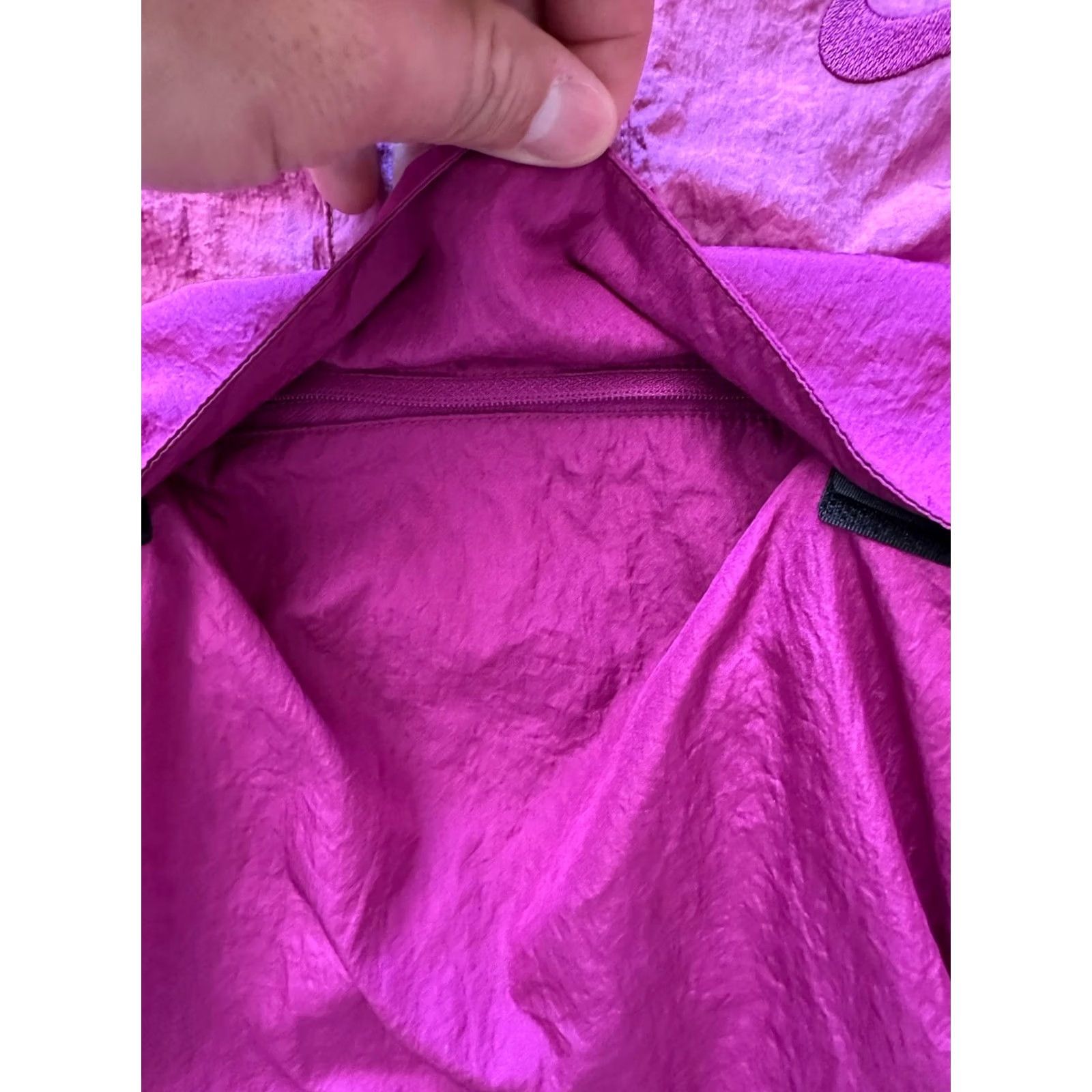 Nike Nike Men’s Large Jacket COATS & JACKETS Nylon Pink CU3885-617 SWOOSH Anorak Fuchsia Cosmic Size US L / EU 52-54 / 3 - 5 Thumbnail