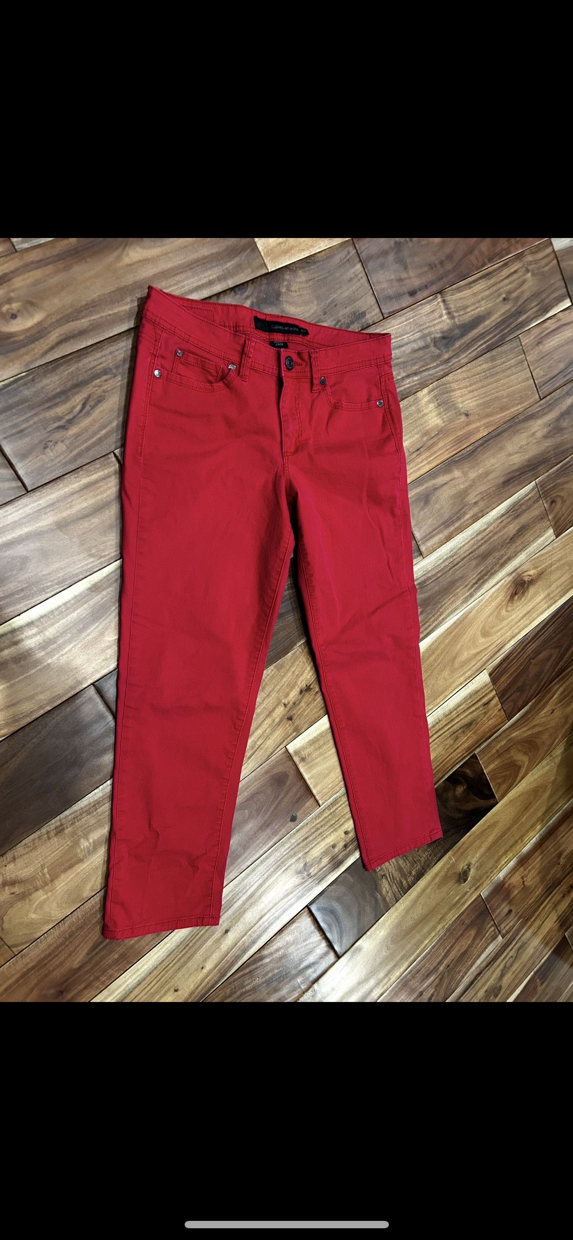 Calvin Klein Calvin Klein Capris Size 29" - 1 Thumbnail