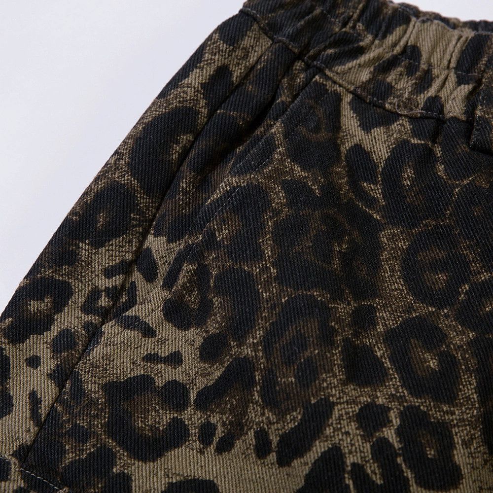 Vintage Men's loose multi-pocket leopard camouflage work shorts Size US 32 / EU 48 - 4 Thumbnail