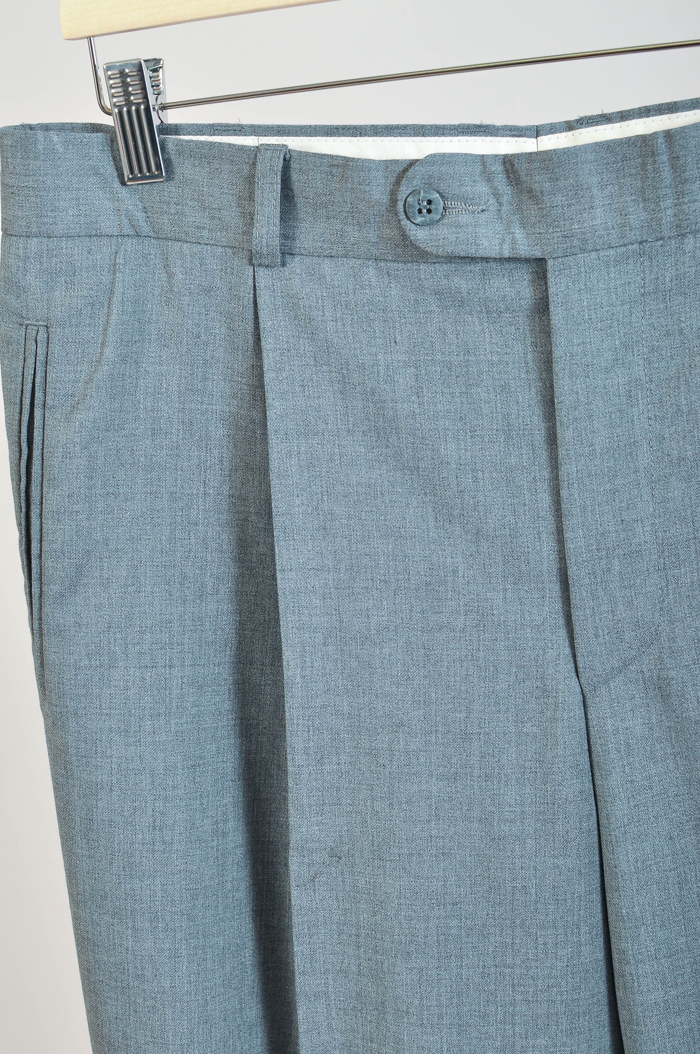 Other Vintage 90s grey wool suit Size 42R - 8 Thumbnail