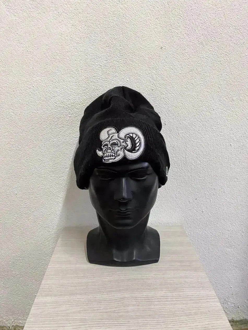 New Era Devil Embroidery Skulls Small Logo New Era Beanie Hat Size ONE SIZE - 3 Thumbnail