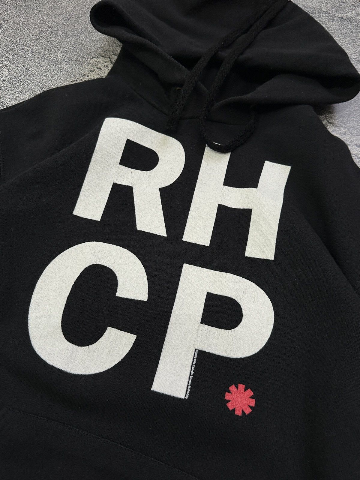 Band Tees Red Hot Chili Peppers 2018 Big Logo Tour Hoodie Black S Size Size US S / EU 44-46 / 1 - 4 Thumbnail